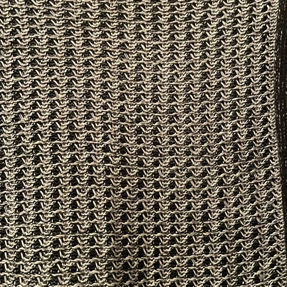 Women’s Lightweight Black and Tan Sweater - Picture 2 of 9